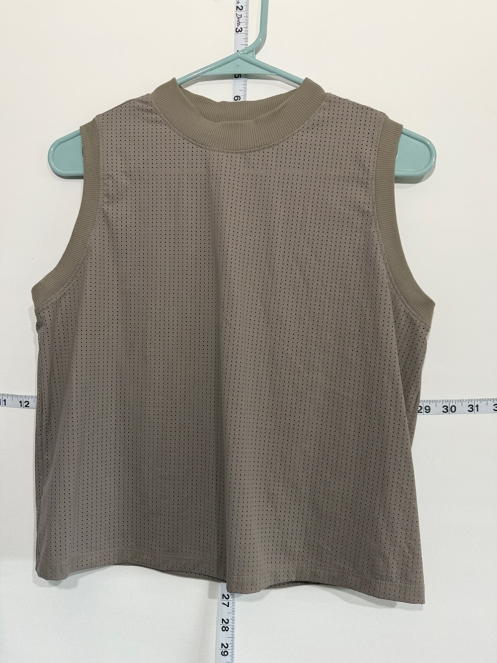 CALIA by Carrie Underwood Taupe Perforated Sleeveless Tank